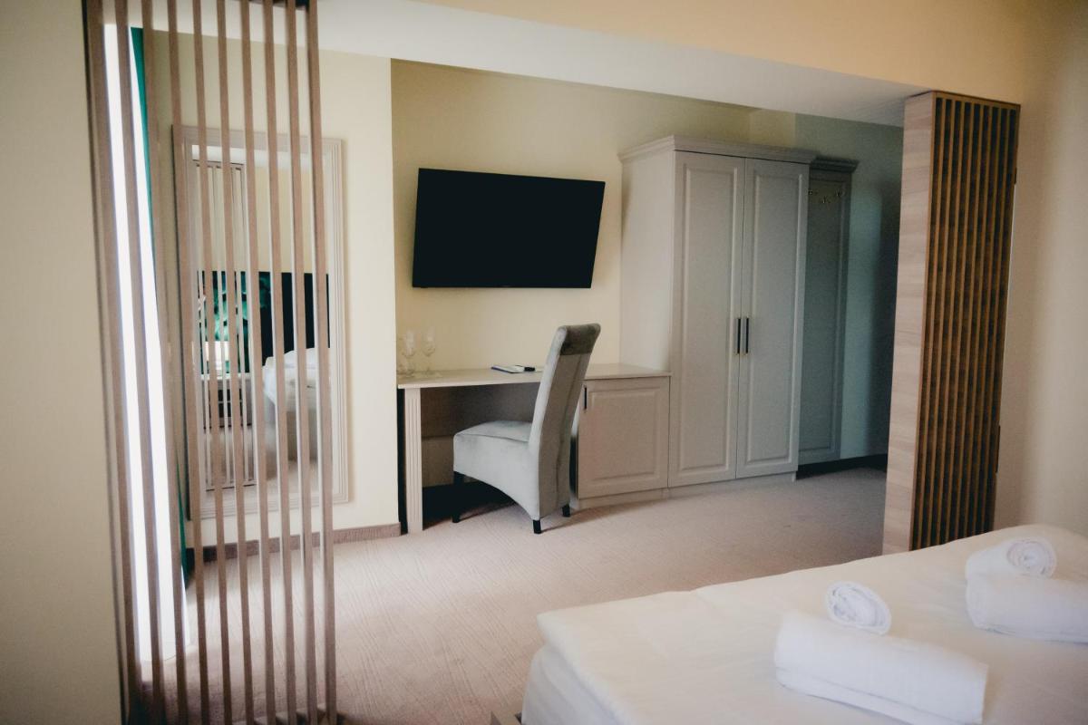 Hotel Valahia - Housity