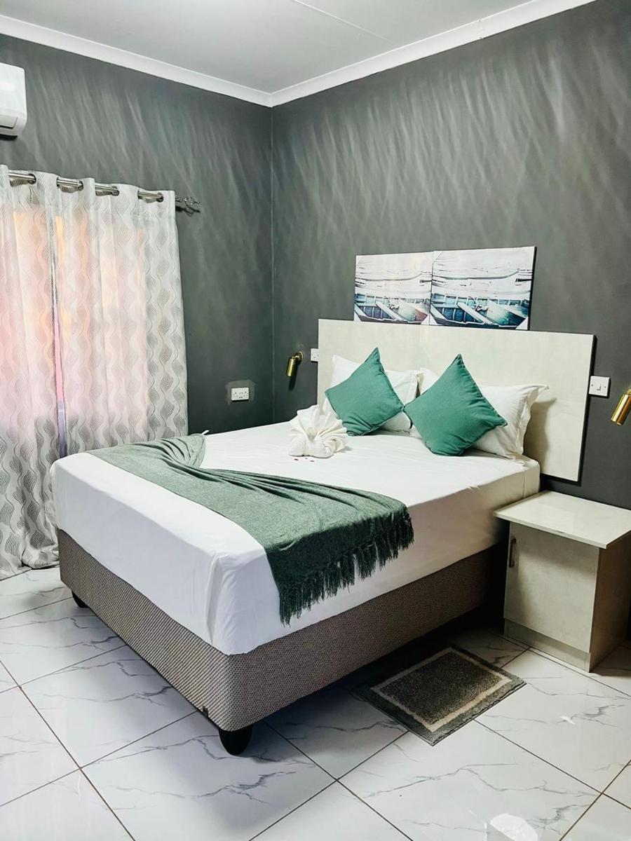 Suitetrails - The Grand Reef Guest House