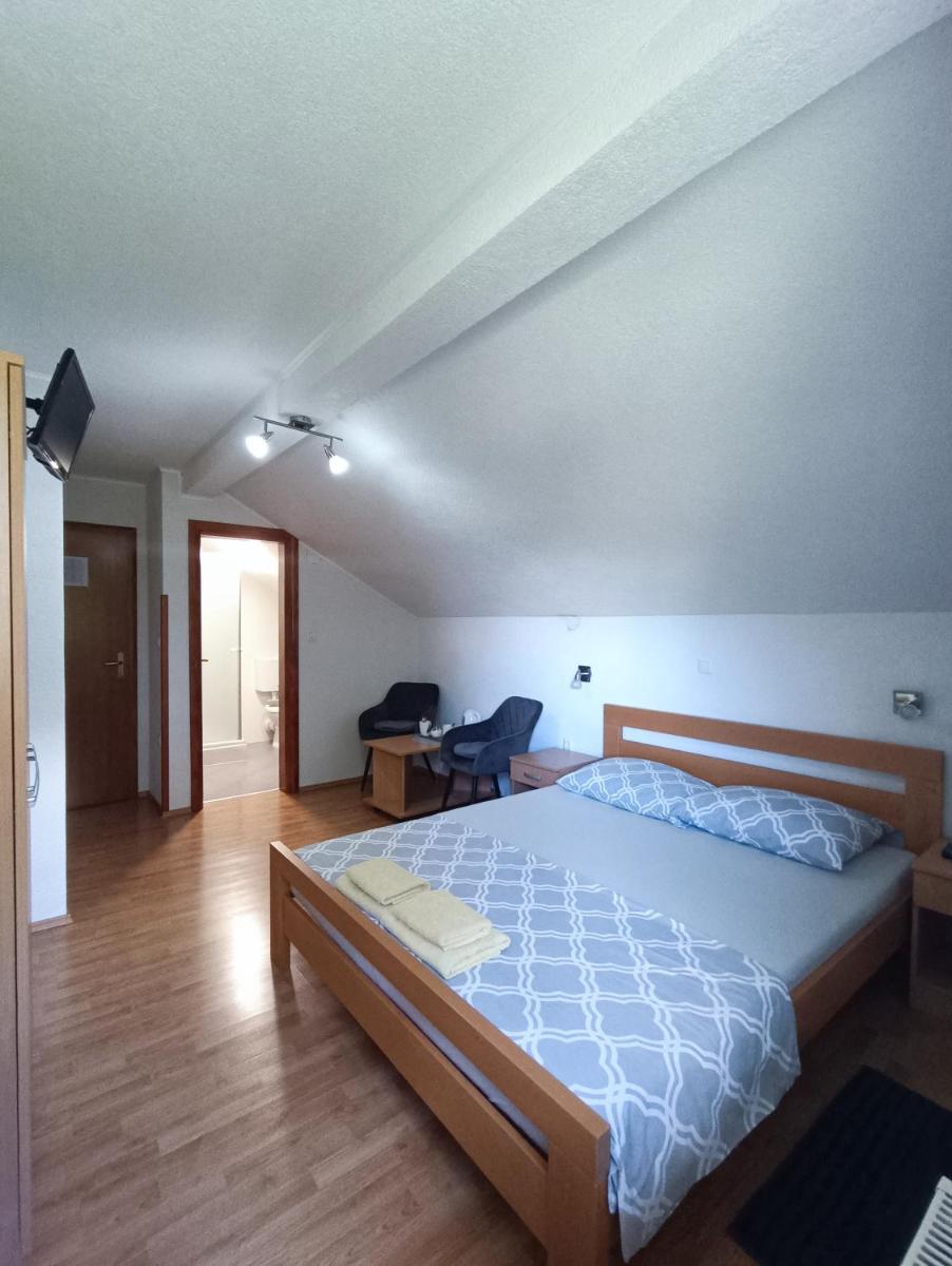Guesthouse Nikolina - Housity