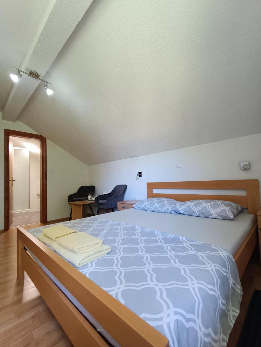 Guesthouse Nikolina - Housity