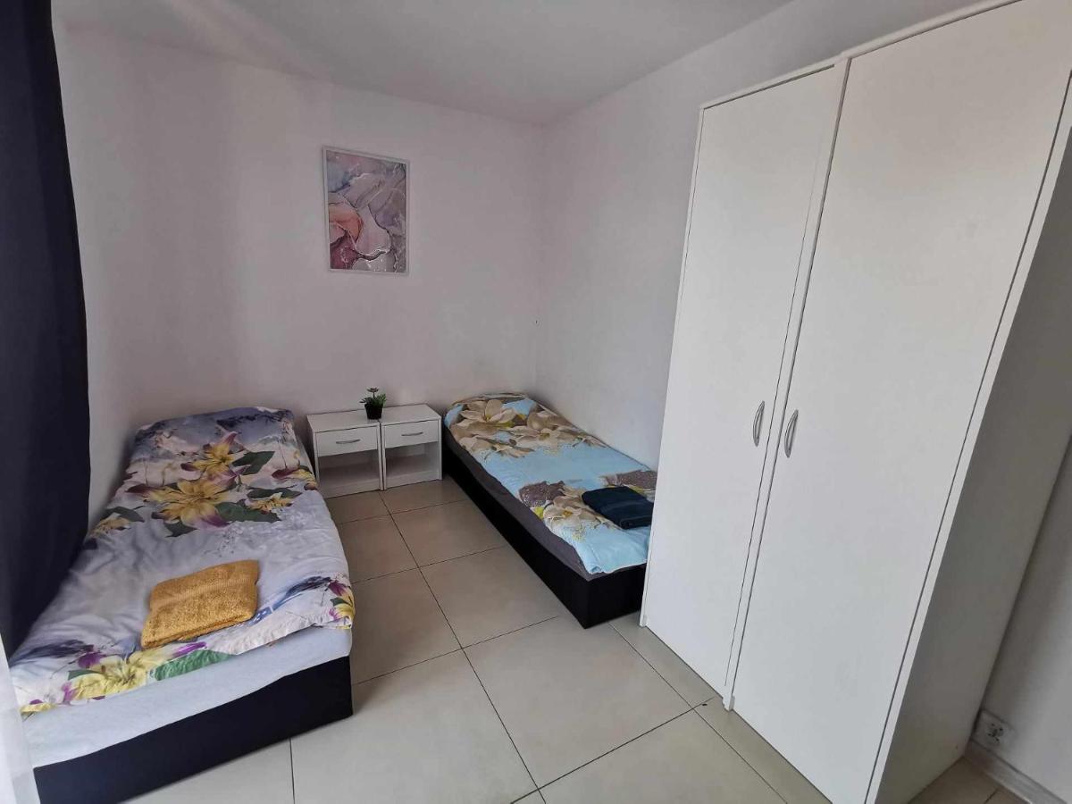 Noclegi - Housity