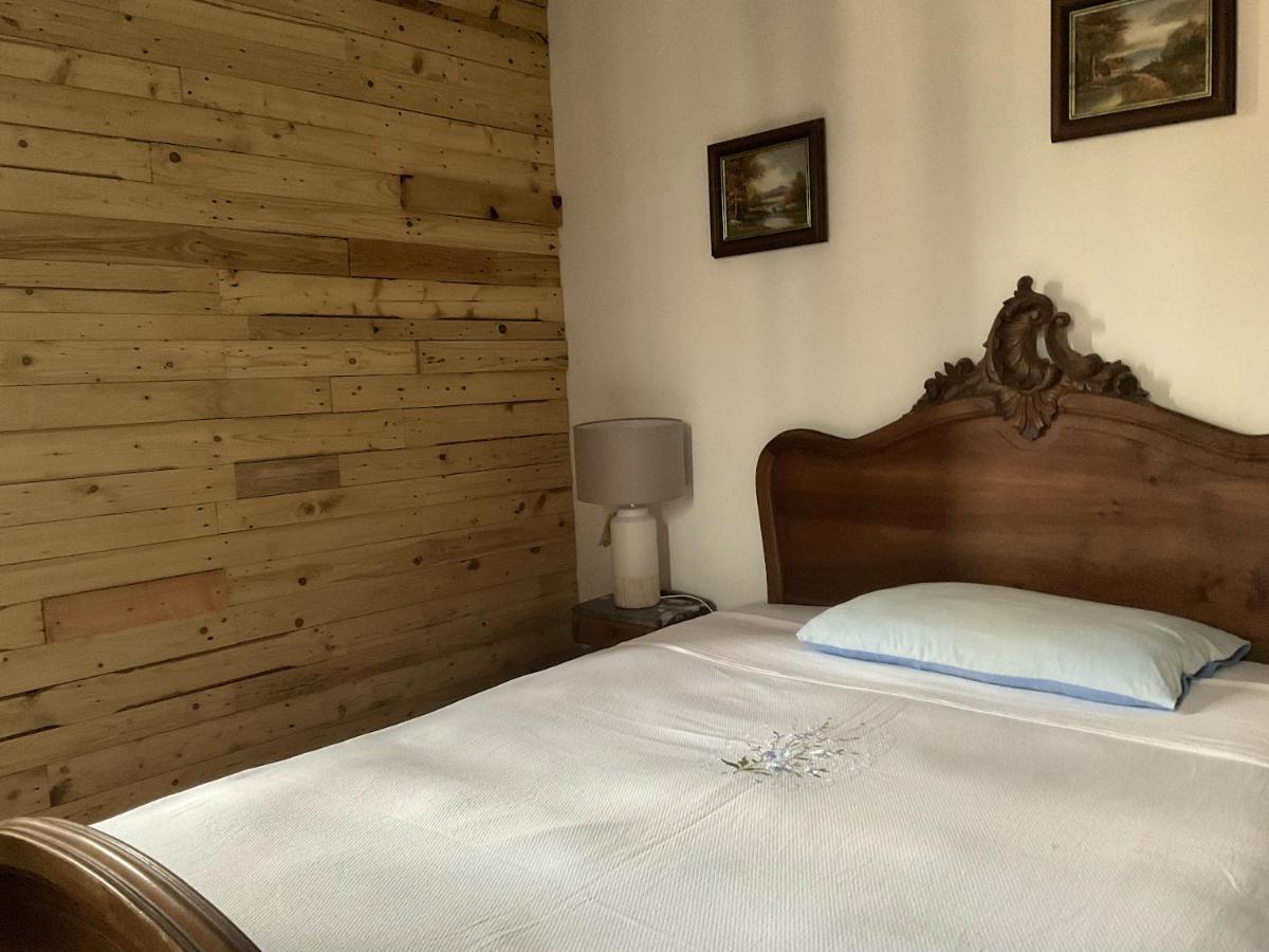 Spacious Apartment in Bassano del Grappa with Terrace - Housity