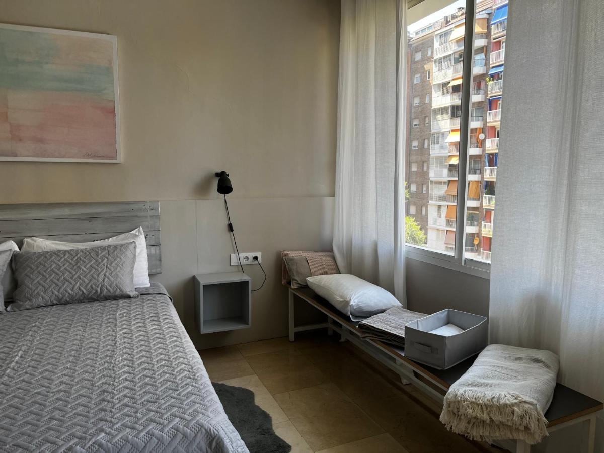 Precioso y tranquilo apartamento zona alta Diagonal Barcelona - Housity