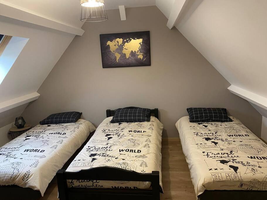 2 Gîtes 5 chambres - Housity