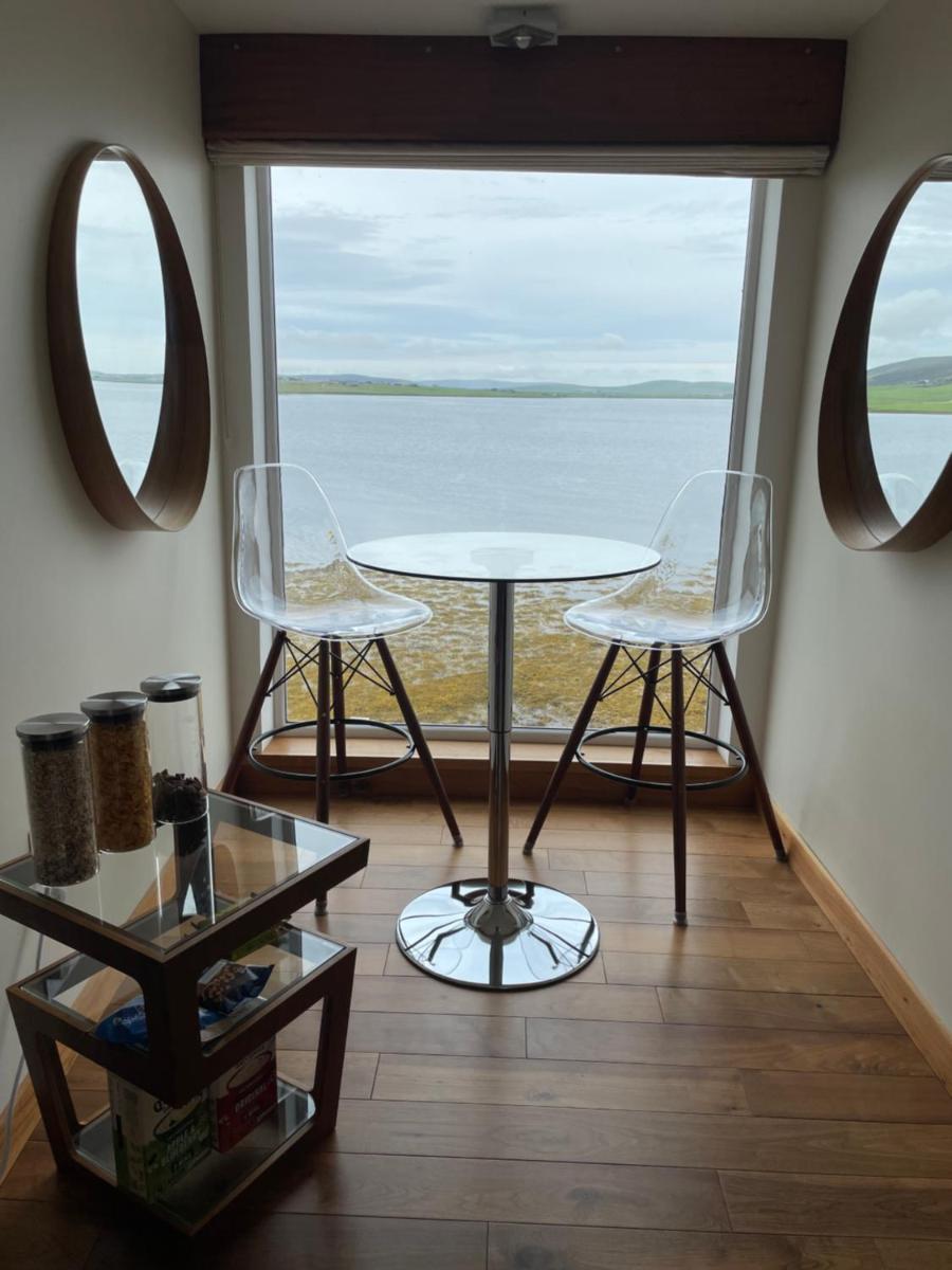 Waterfront House - Housity