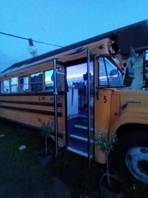The School Bus - Housity