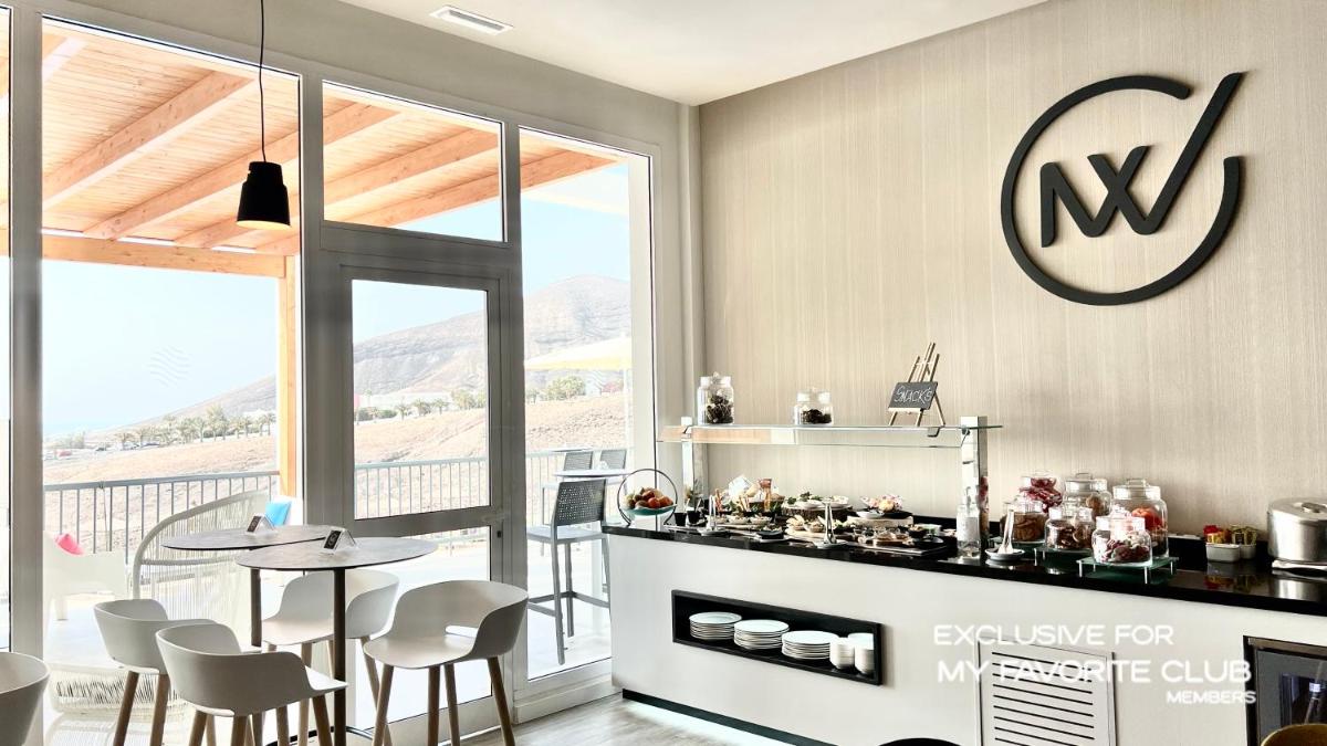 Una cocina o zona de cocina en Alua Village Fuerteventura - All Inclusive