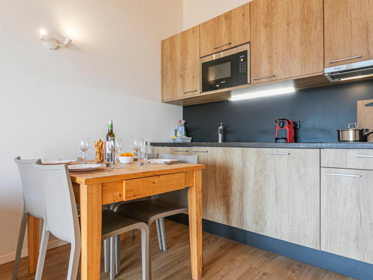 Apartment T-Resort La Tzoumaz 2p4 vue vallée by Interhome - Housity