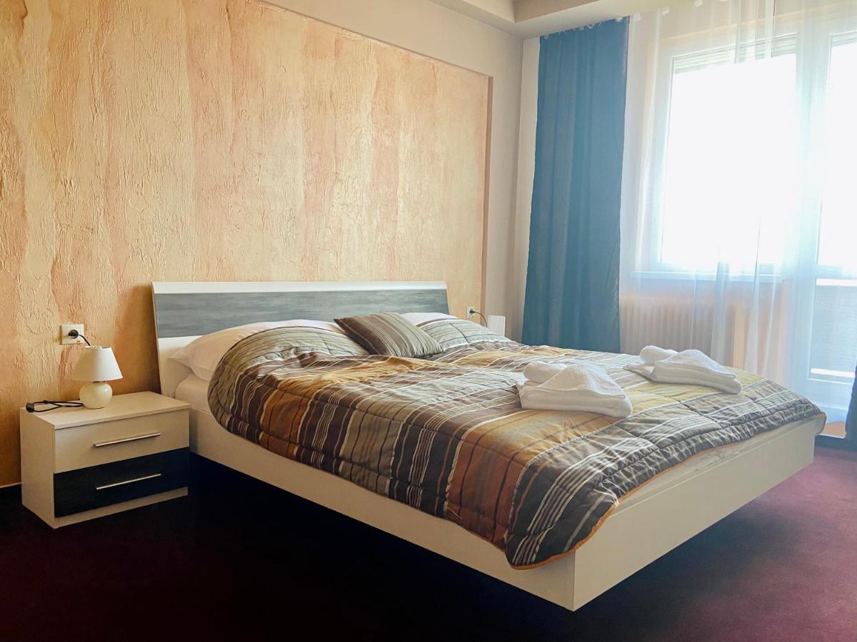 Hotel Ďumbier - Housity