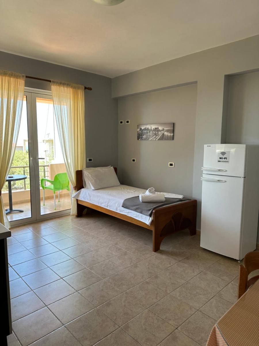 Anna House Dhermi - Housity