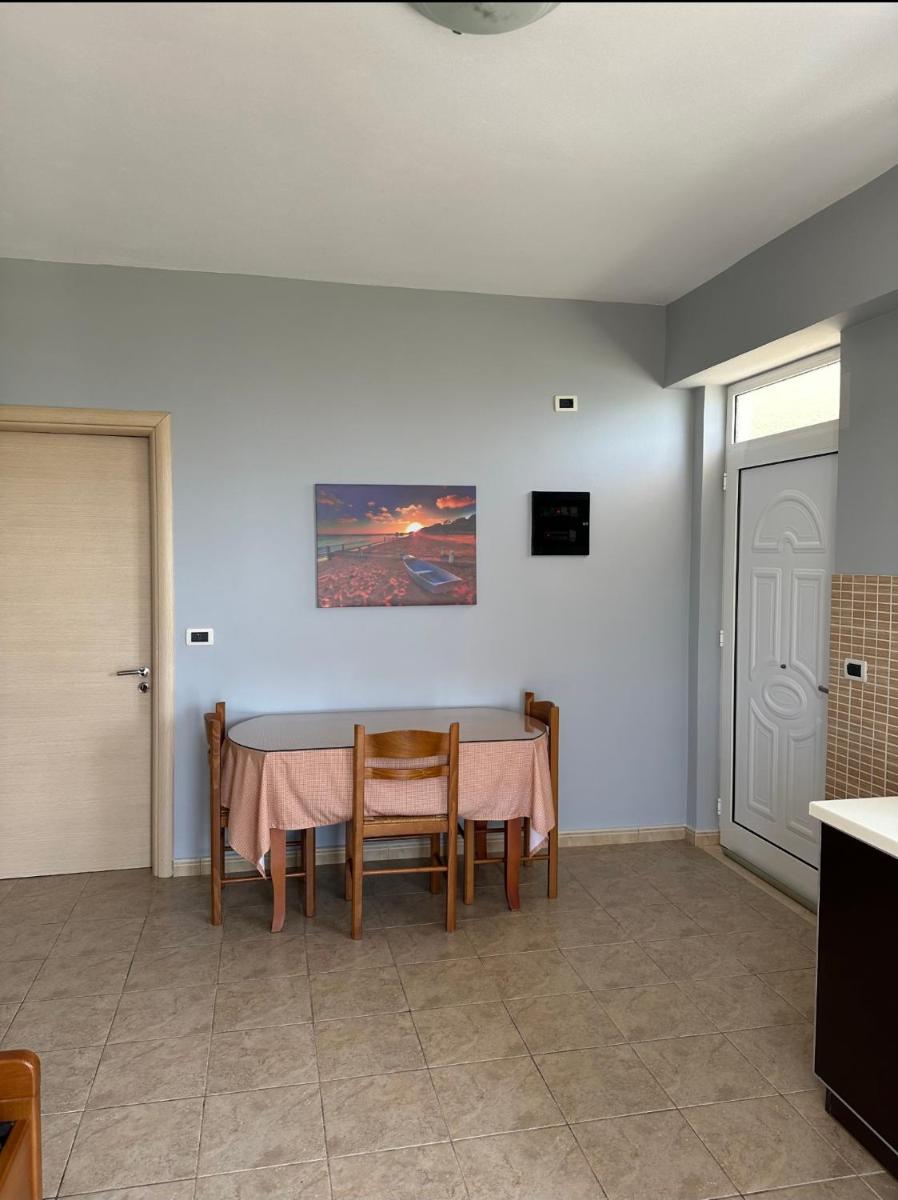 Anna House Dhermi - Housity