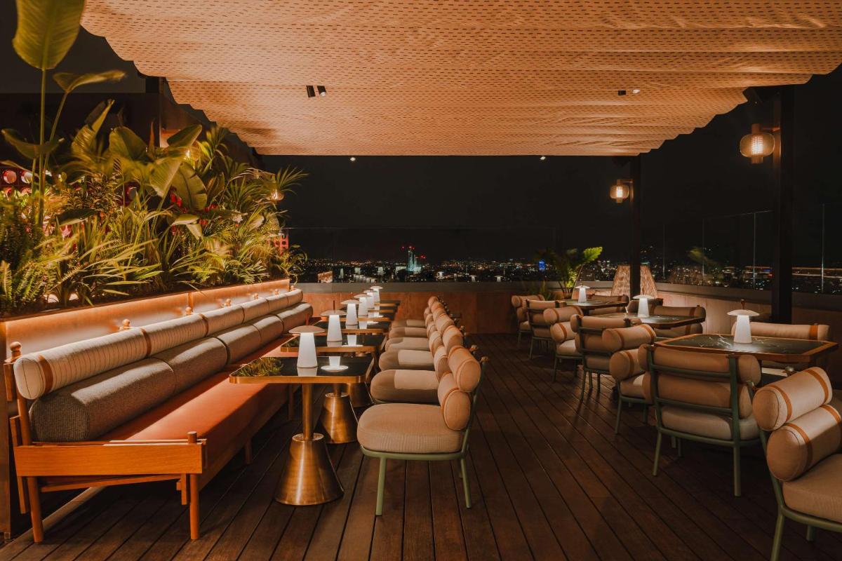 Zona de estar de Nobu Hotel Barcelona