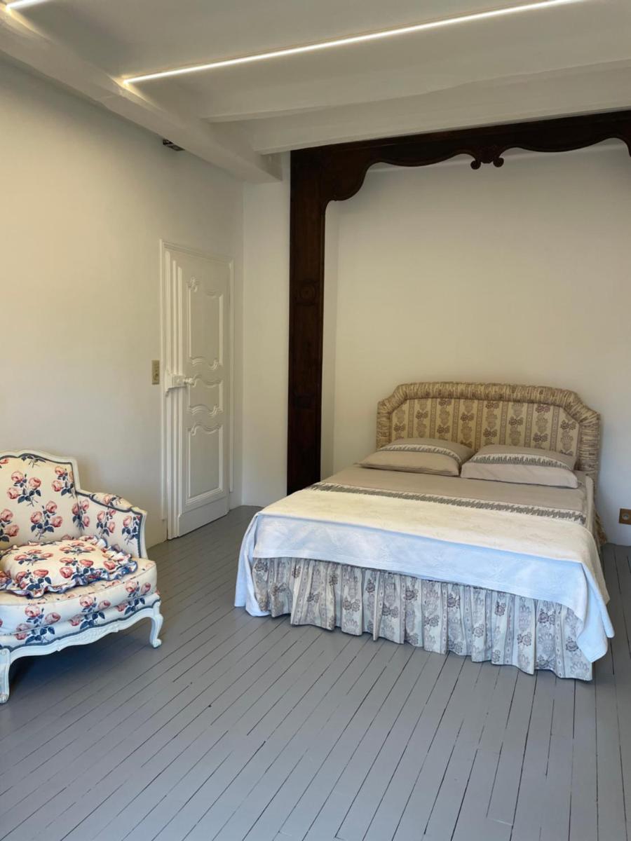 Le Manoir de Laferté-sur-Aube - Housity