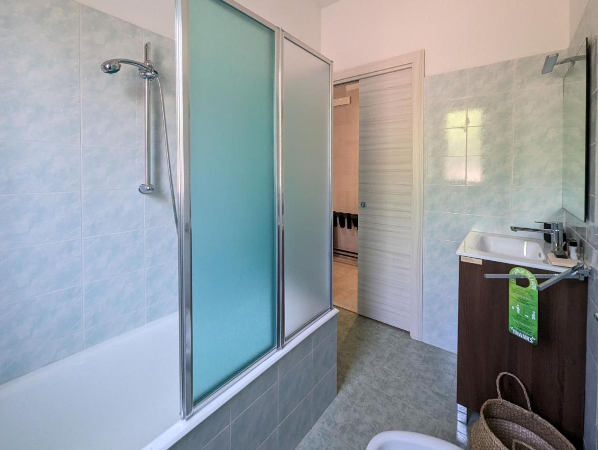 Etna Sunshine Rent Rooms - Housity