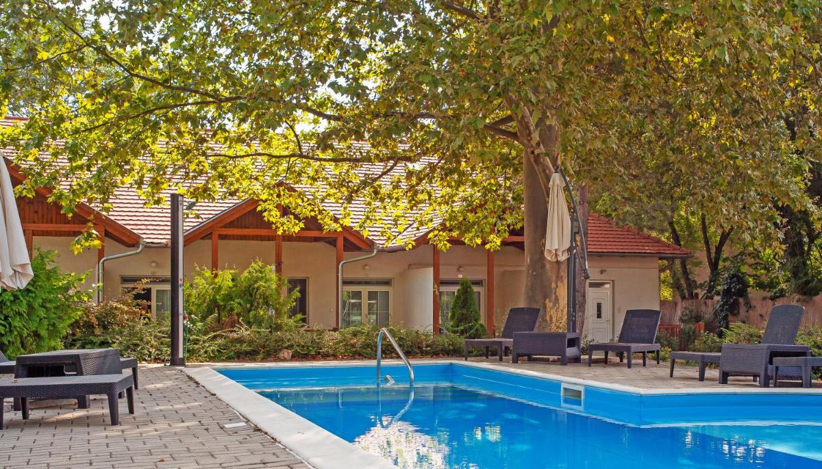 Suitetrails - Hotel Platán