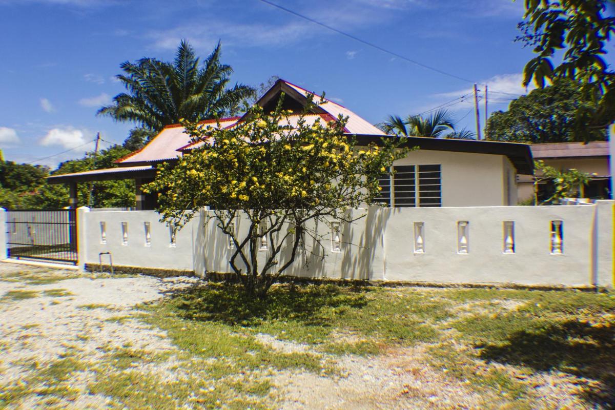 Suitetrails - Holiday Home Sunshine Cenang