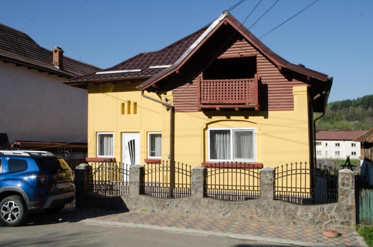 Casa Elena - Housity