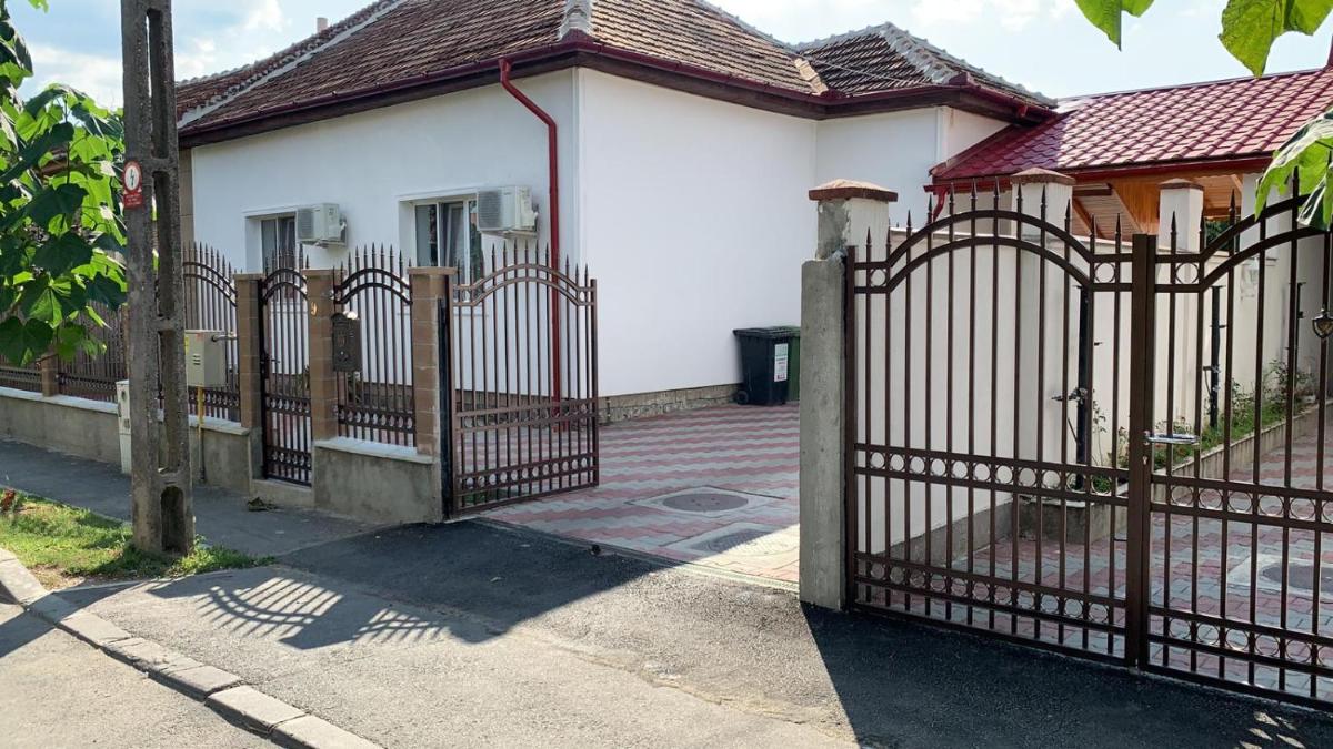 Georgiana Apartments - Housity