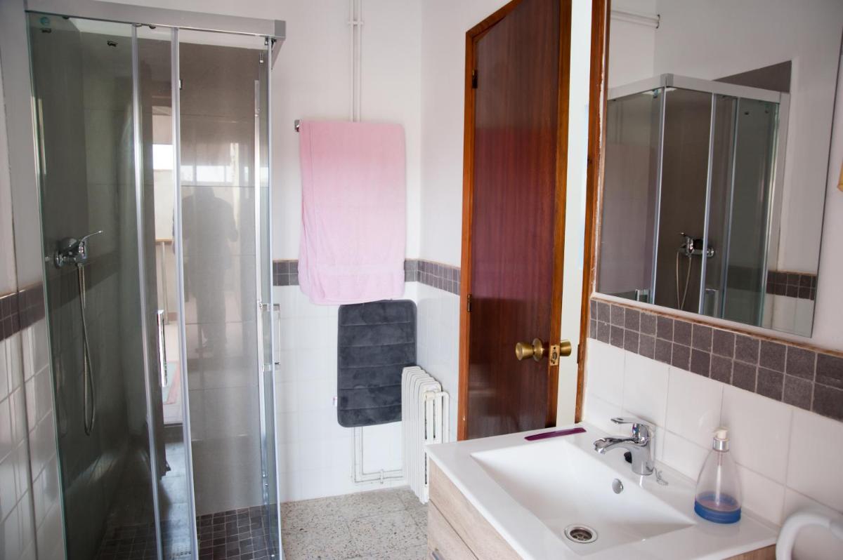 Ca l'Armengol Rooms - Housity