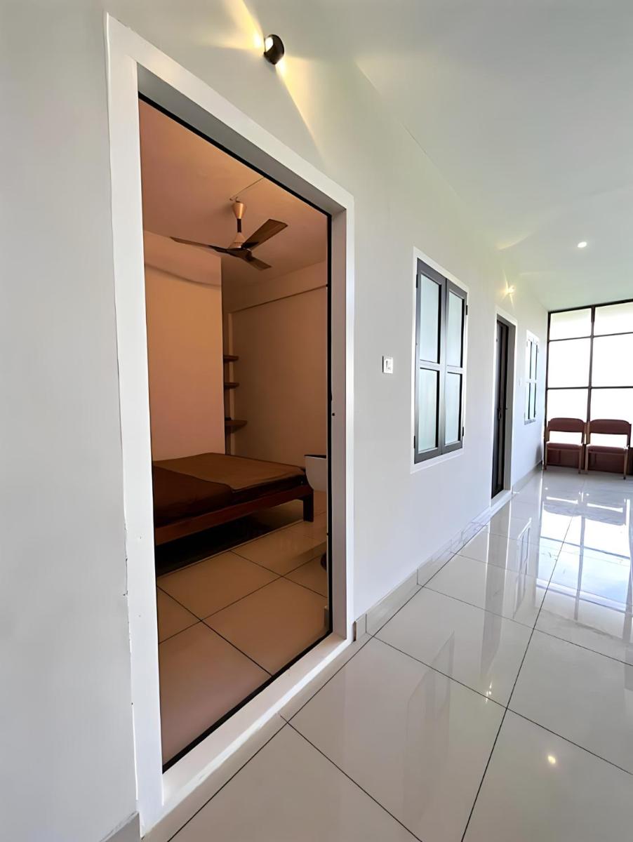 SEA BREEZE RELAX INN - Housity