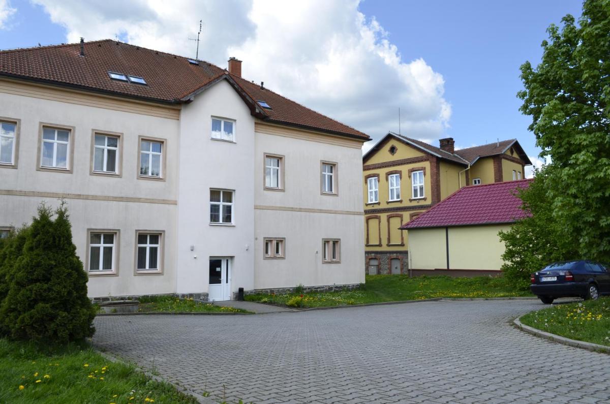 Penzion Poodří - Housity