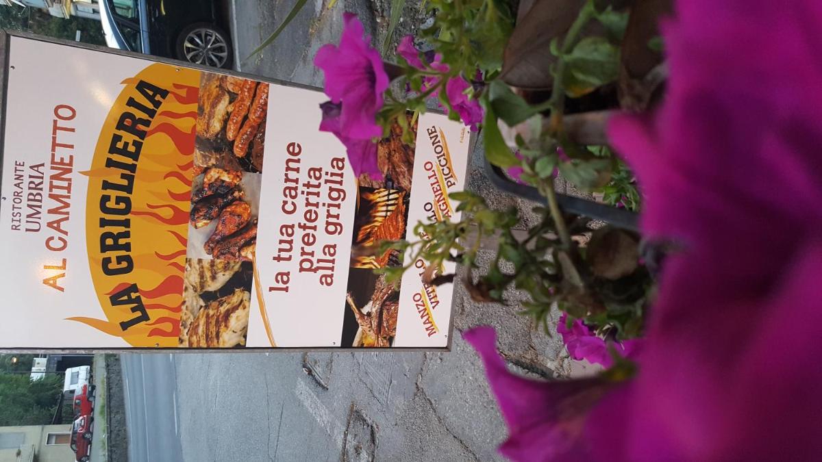 Hotel Ristorante Umbria - Housity