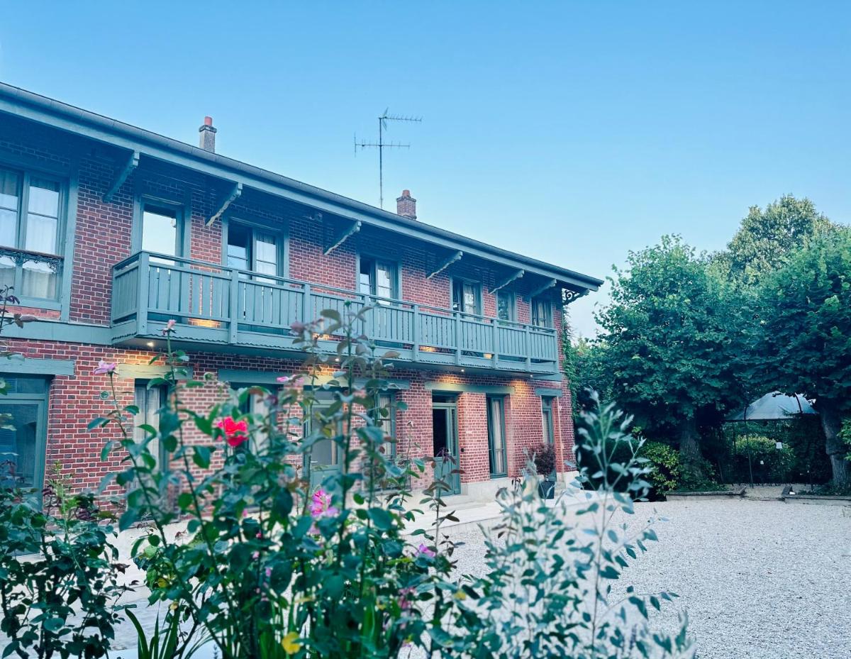 LA DEMEURE - Housity