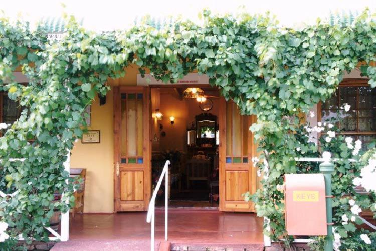 Suitetrails - Drostdy Guesthouse