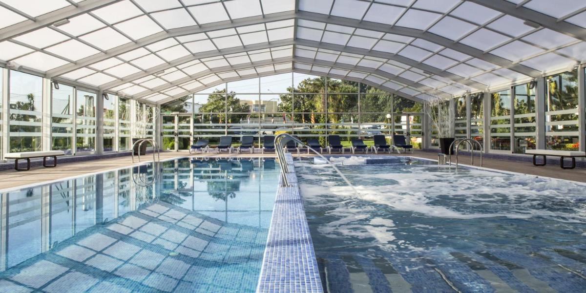 Piscina en o cerca de Nuevo Astur Spa
