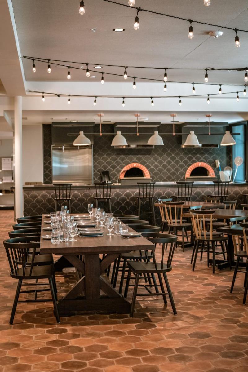 Calistoga Motor Lodge and Spa, a JdV by Hyatt Hotel - Housity