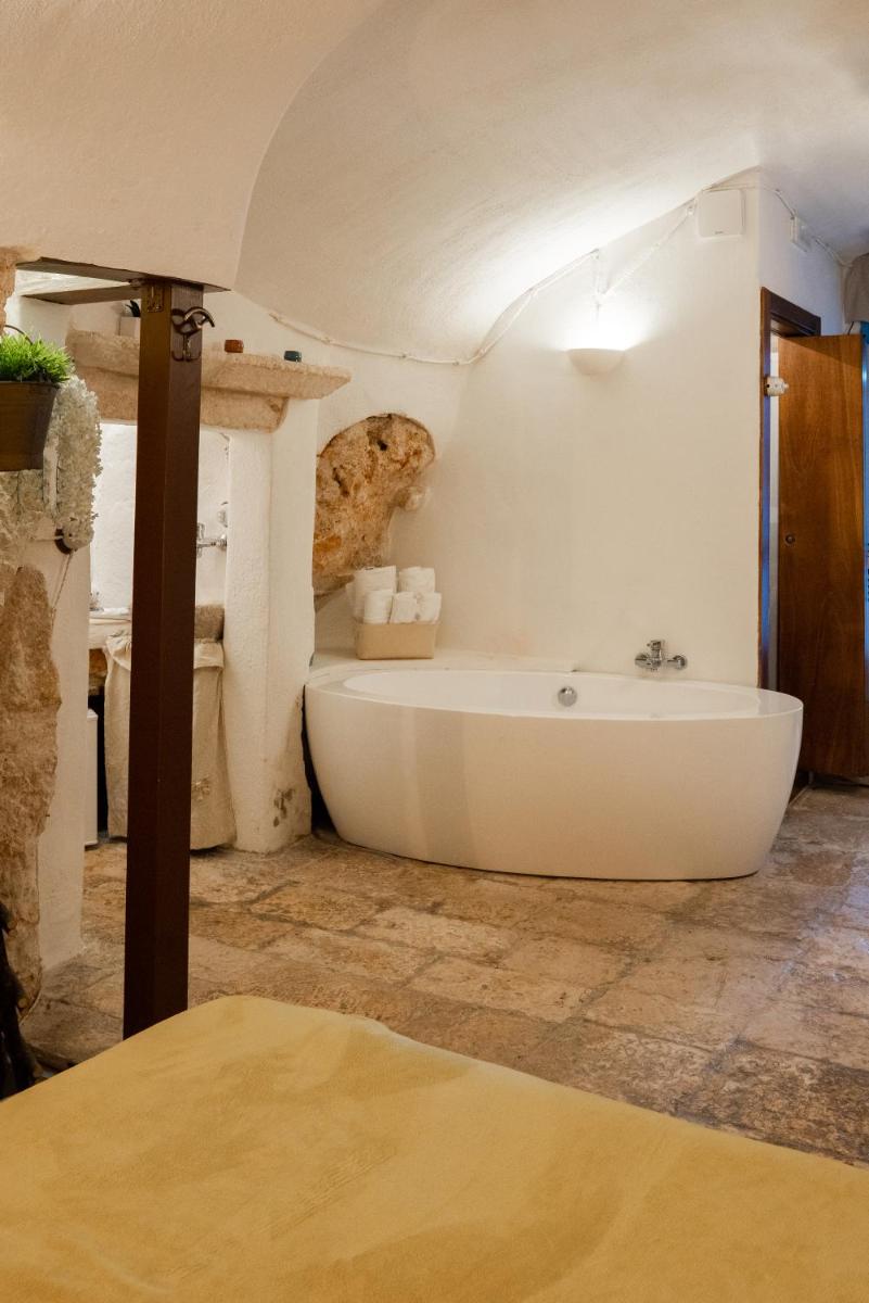 Suite Nella Roccia - Housity