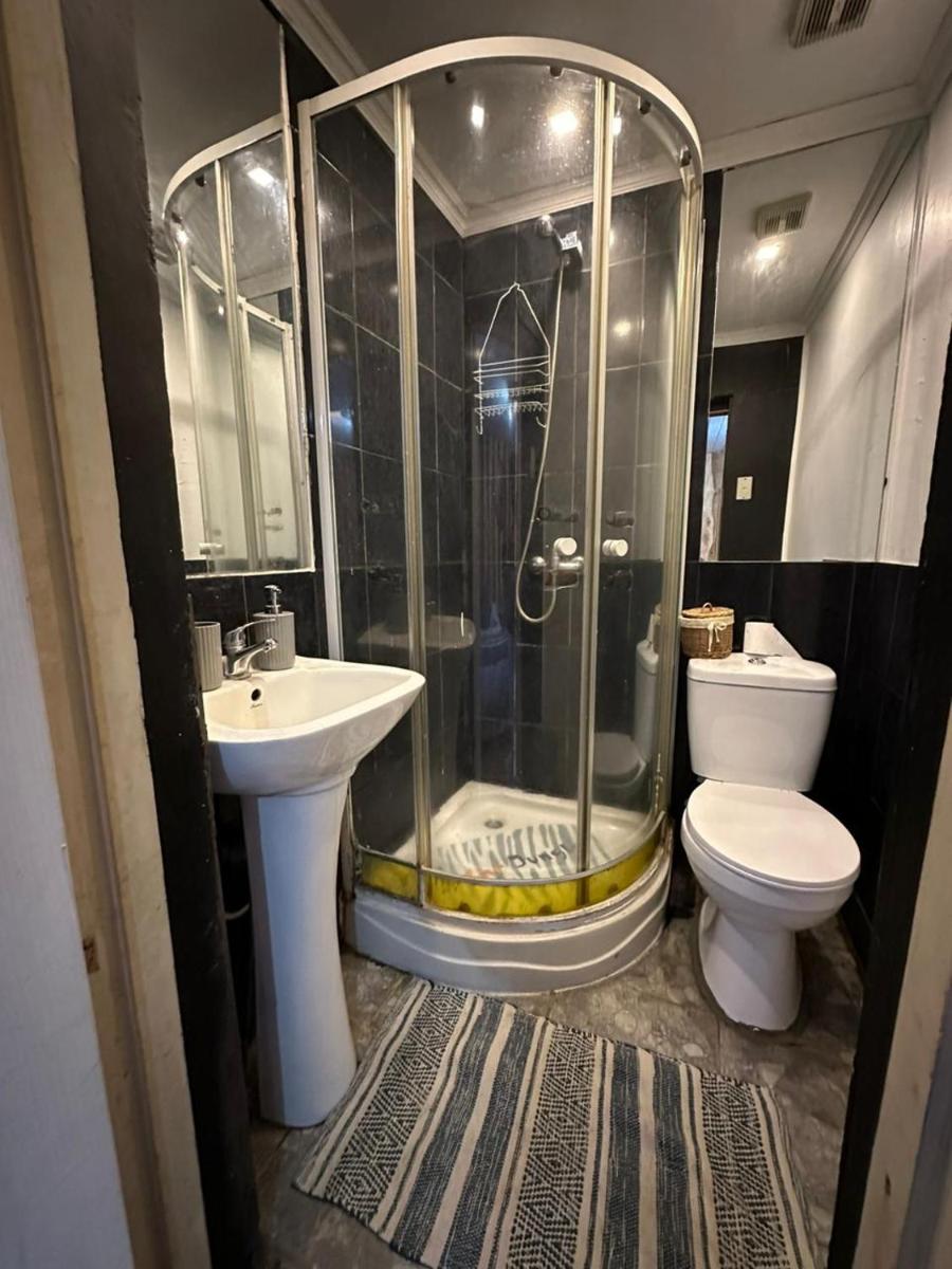 Hostal Suomi - Housity