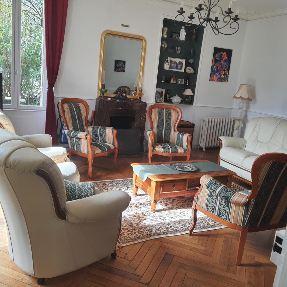 VILLA DE SOUZA - Housity