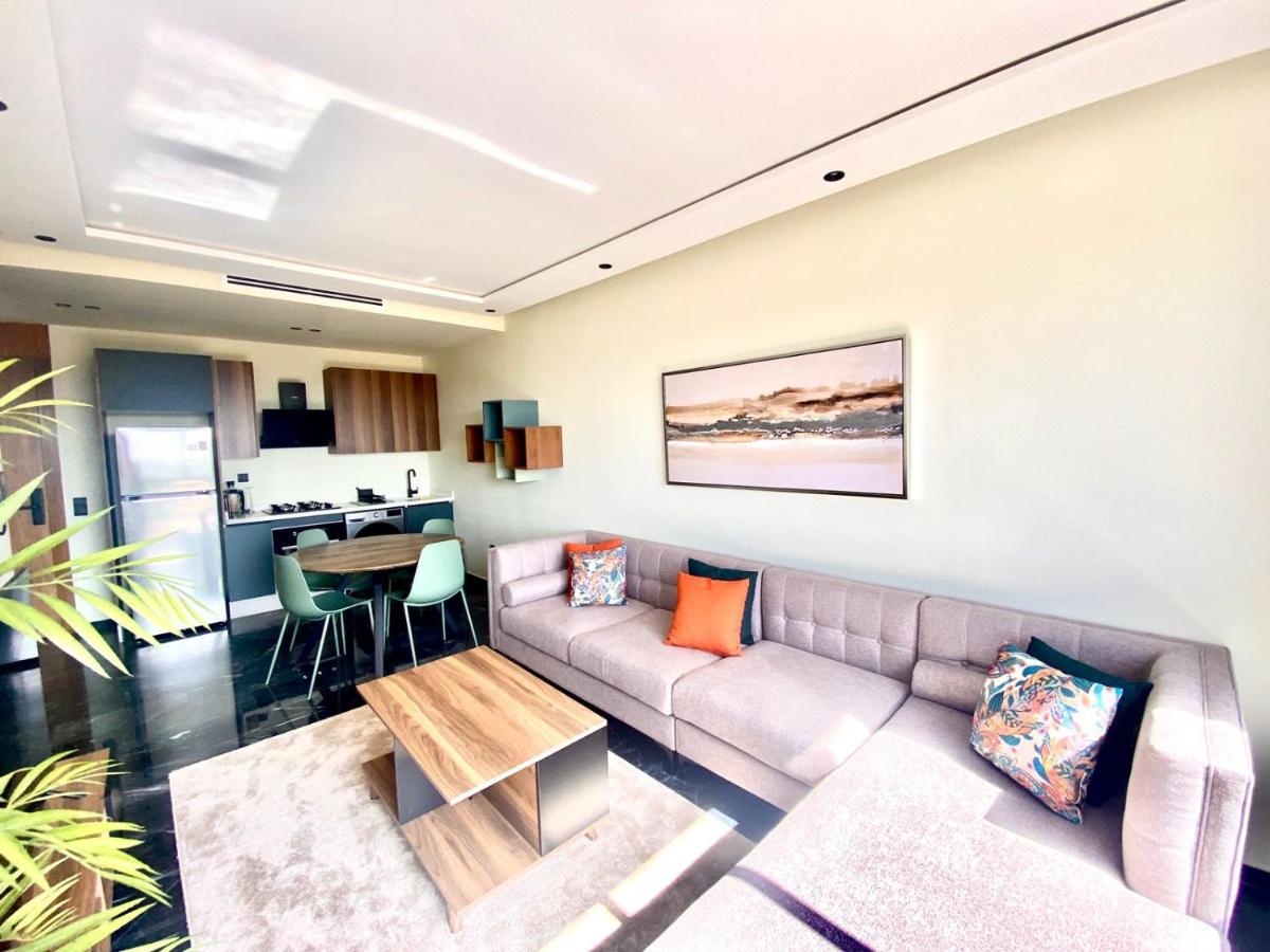 NEW modern 1 BR, 1min fr tramway - Housity