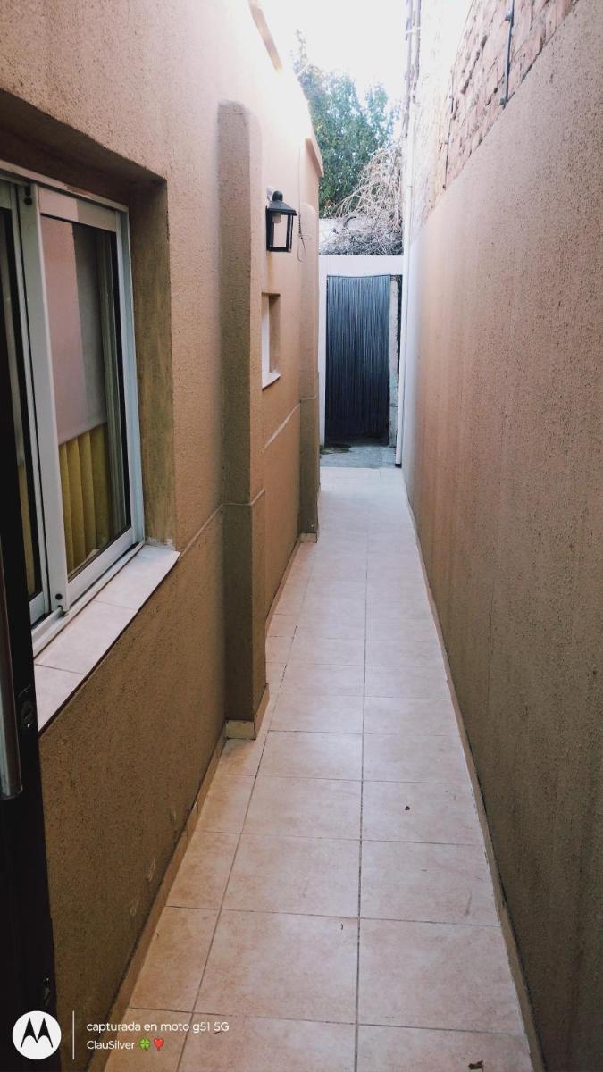 Excelente Departamento en Centro de Neuquén - Housity
