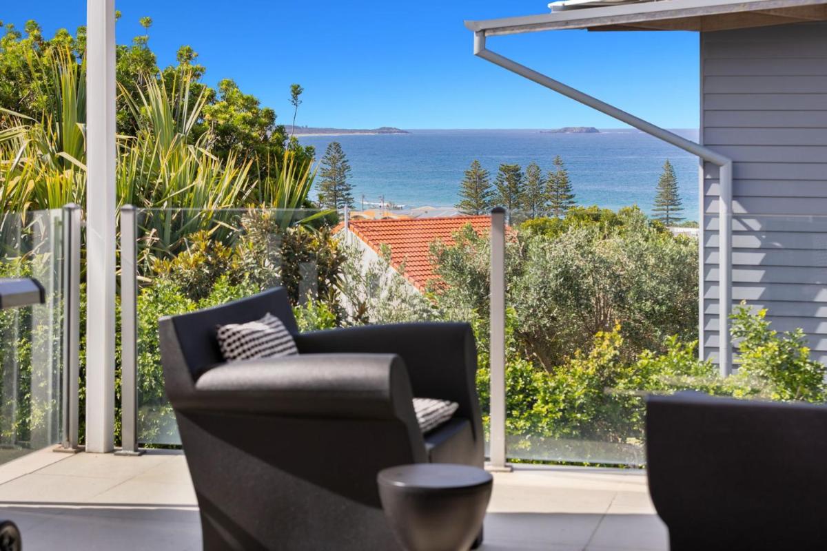 Seascape Views on Kingscliff Hill with Pool - Housity