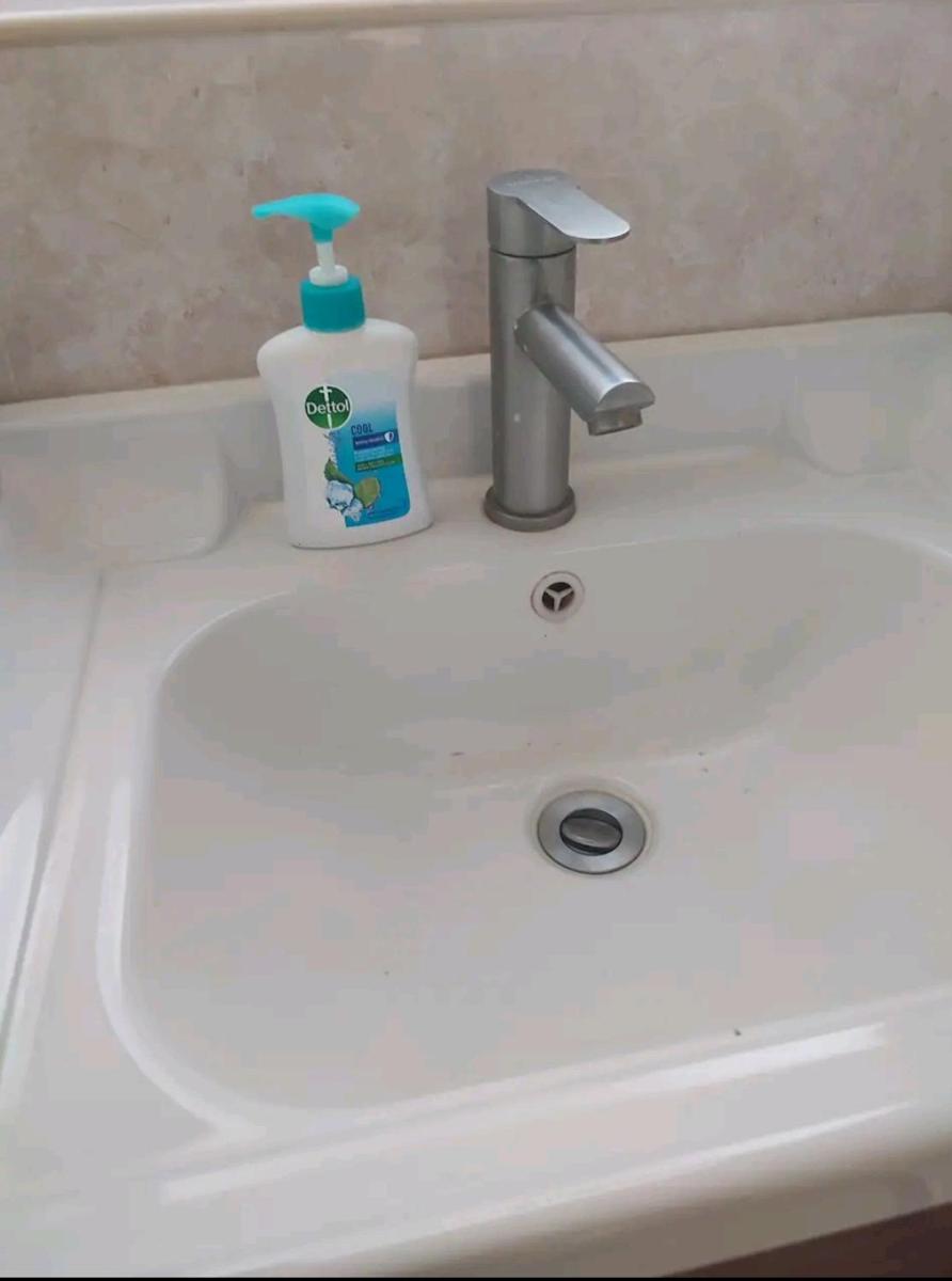 Kilimani Vacation one and half bedroom Netflix near Yaya centre - Housity