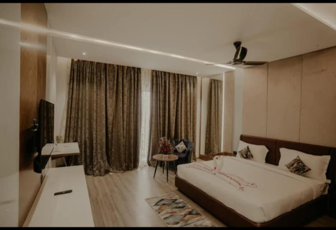 BANMALI PALACE - Housity