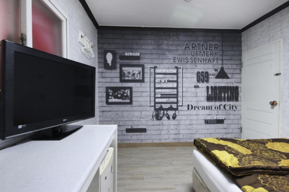 Dream of City Motel - Housity
