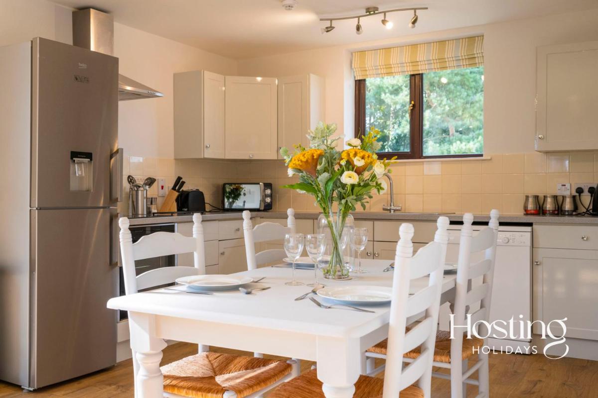Walkers Paradise In The Heart Of The Chilterns - Housity