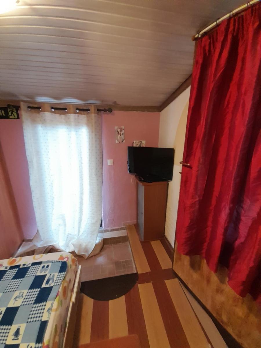 VLASSIS APTS - 2 space STUDIO ELENI Melidoni Rethymno - Housity
