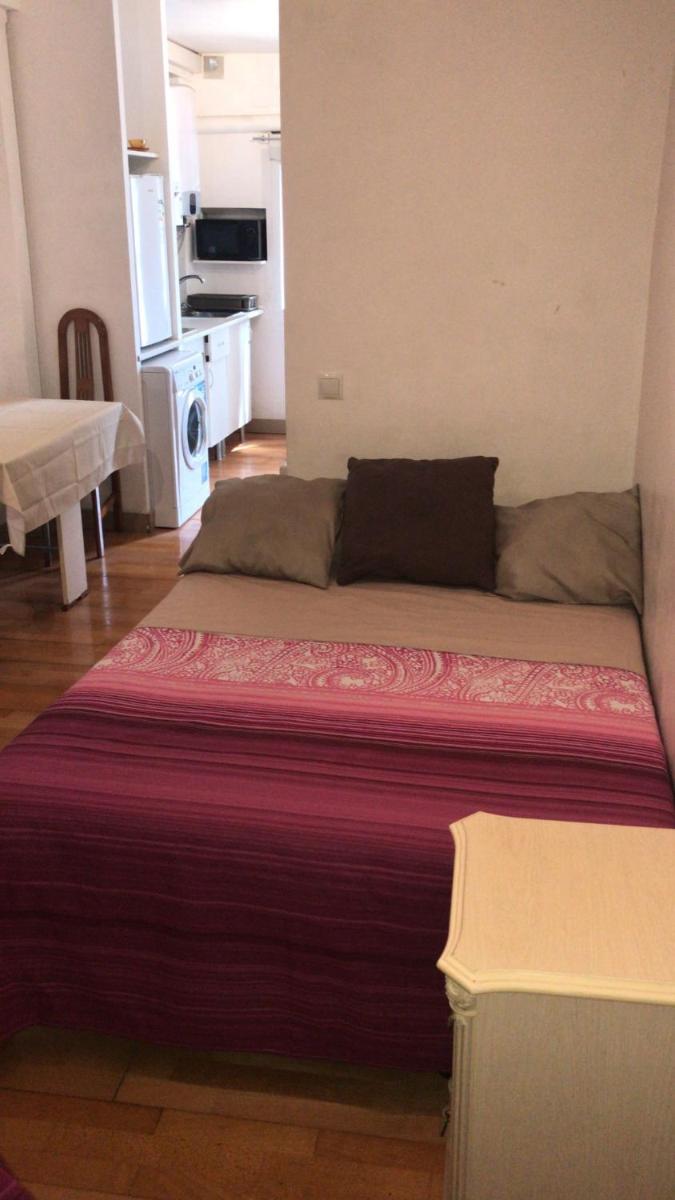 Pandiellos II - Housity