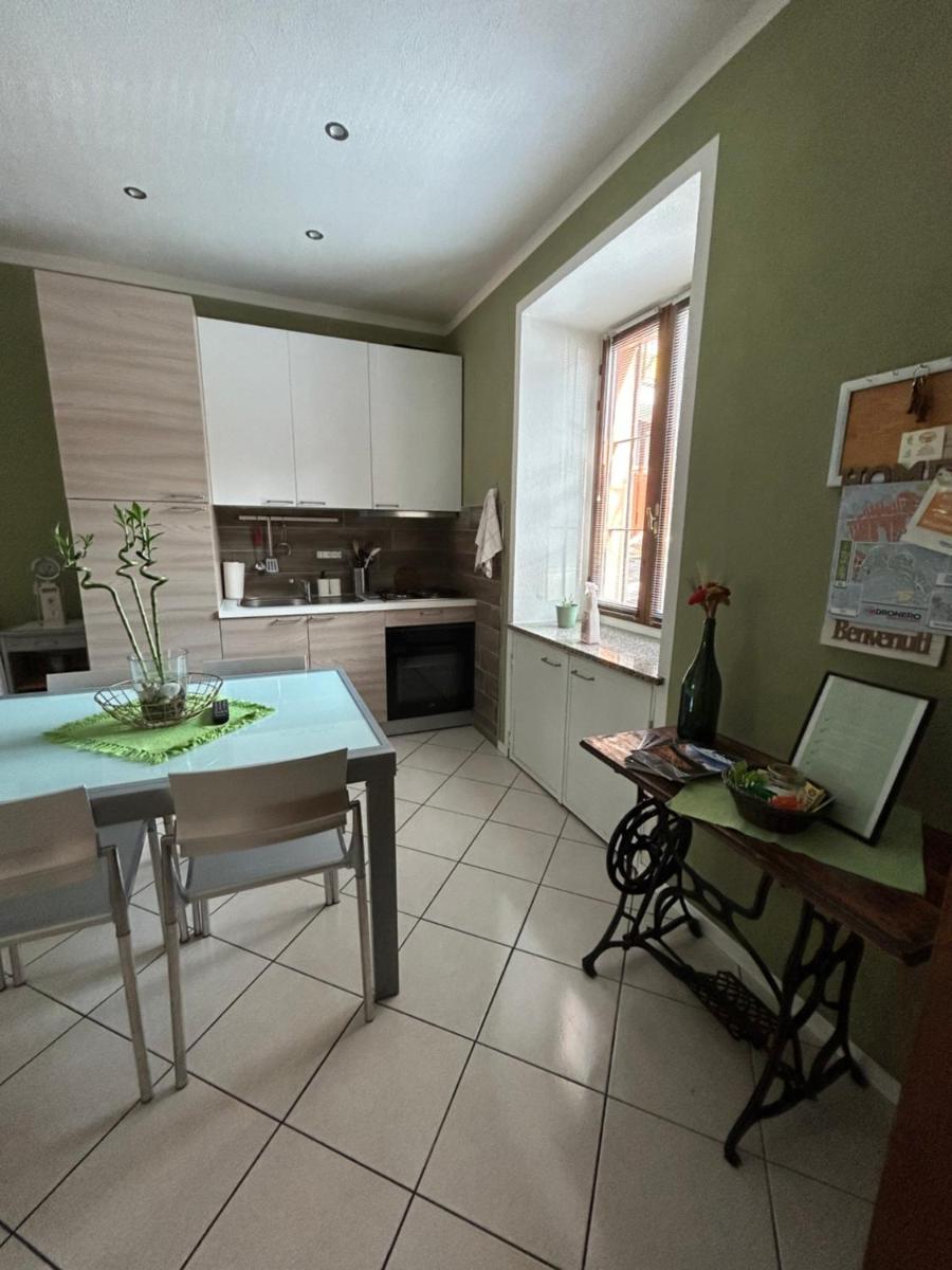 LA TANA Guest House - Housity