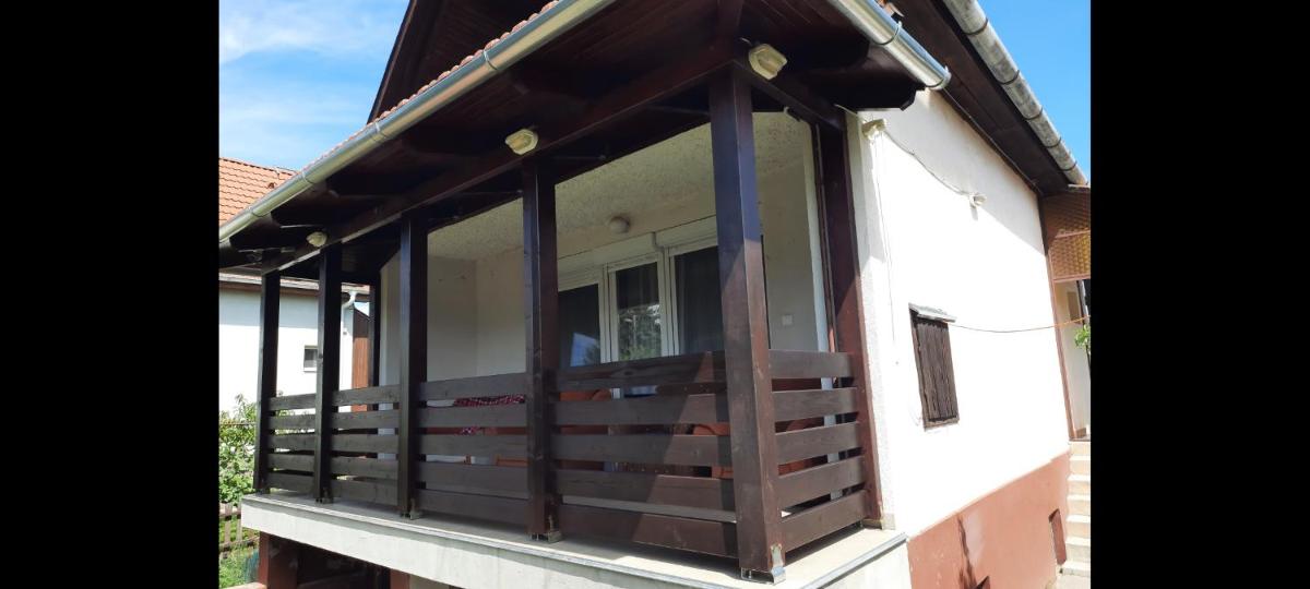 Faragó Apartman - Housity