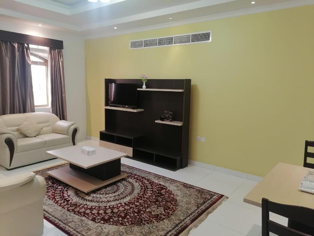SADAR HOTEL - Housity
