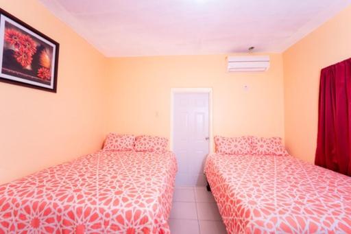 Scarlett Guest House - Housity