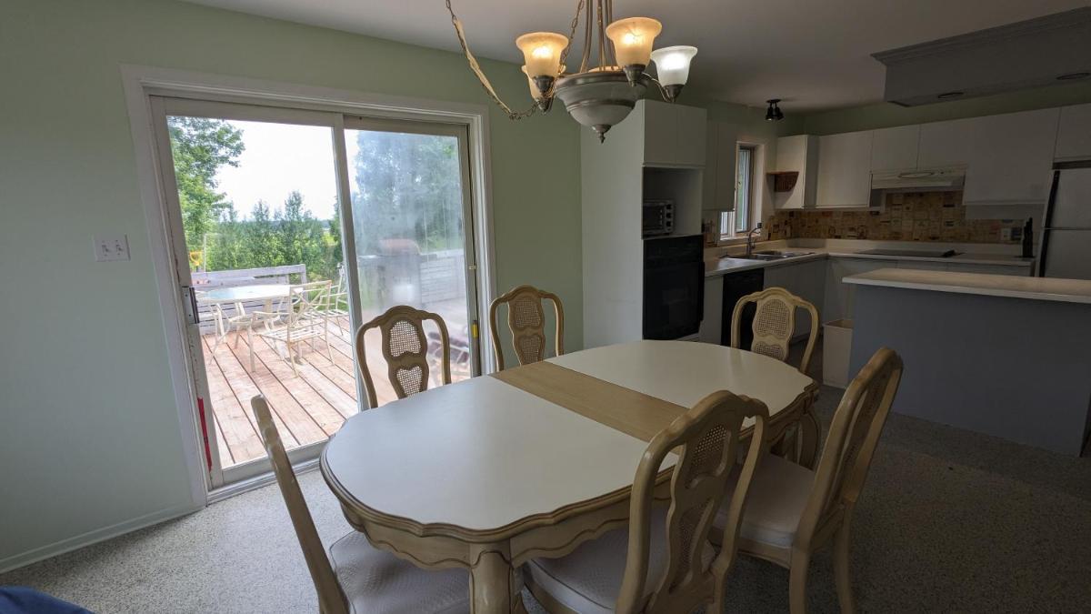 Ferme Baie des Outardes, deux hébergements reliés - Housity