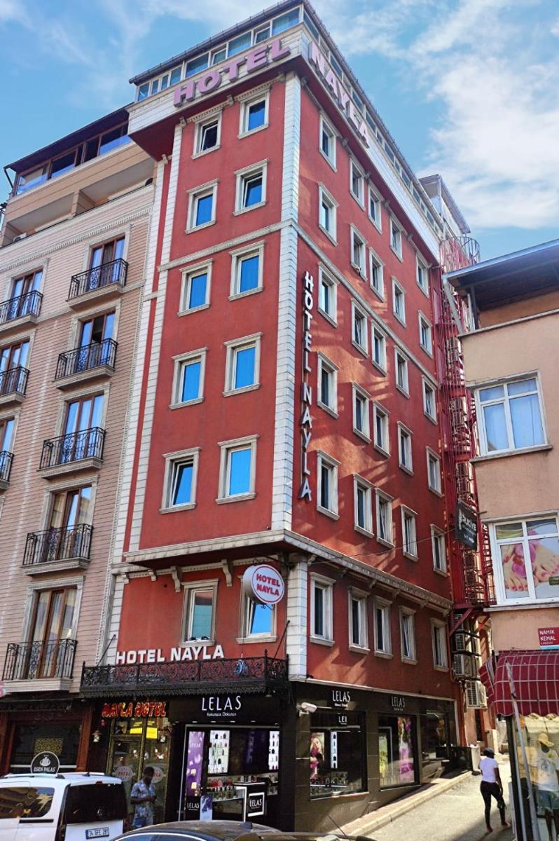 Hotel Nayla - Housity