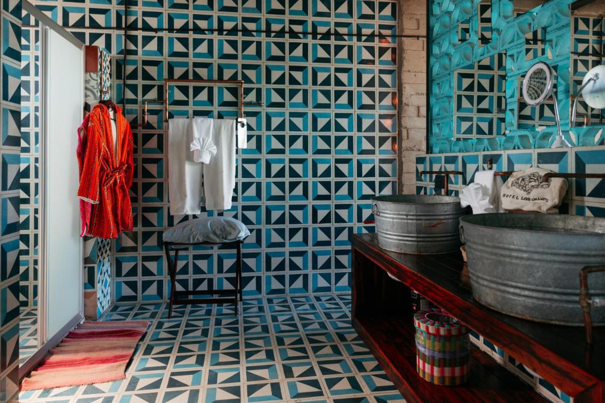 Hotel Los Amantes Valle de Guadalupe - Housity