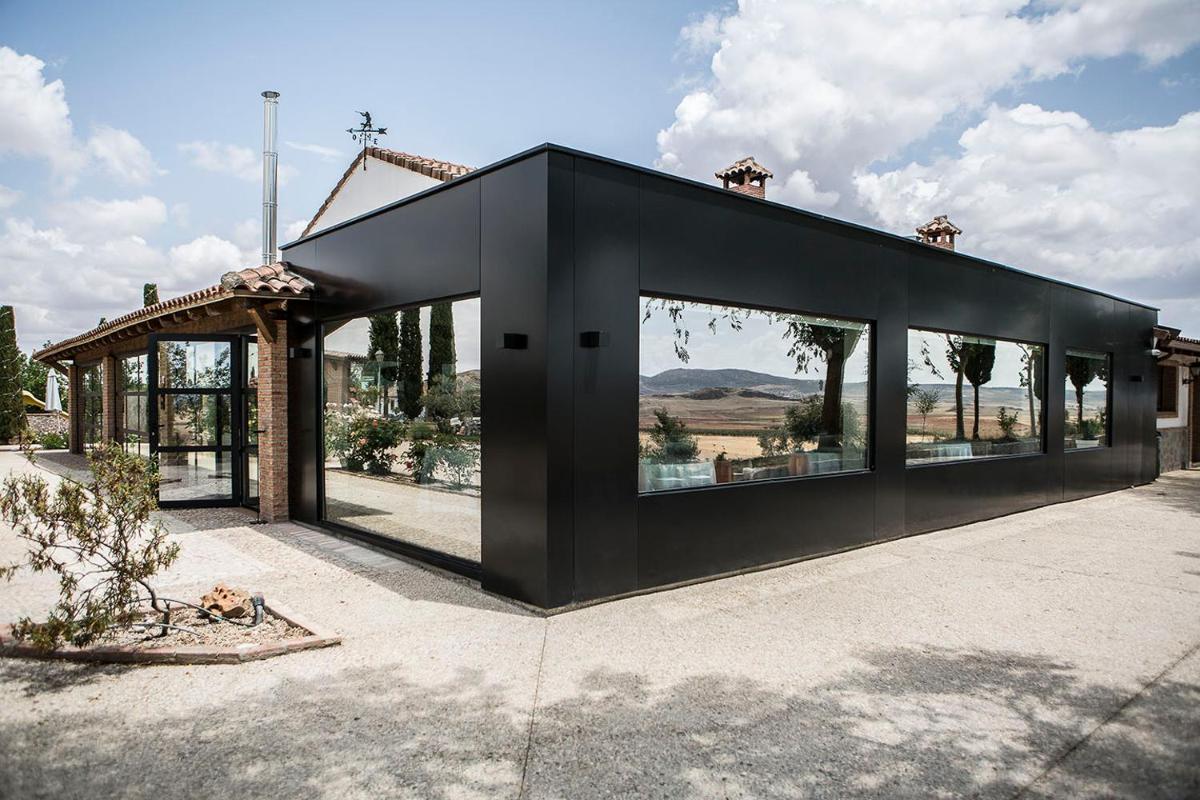 Hotel El Coto De Quevedo - Housity